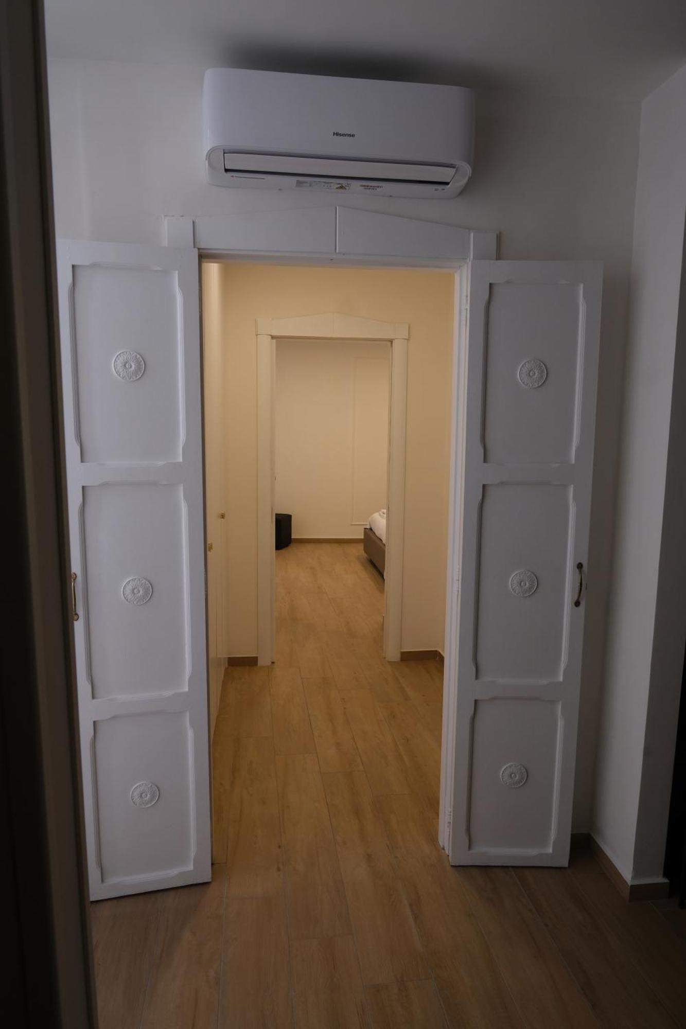 Toledo 292 Luxury House Apartment Napoli Ngoại thất bức ảnh